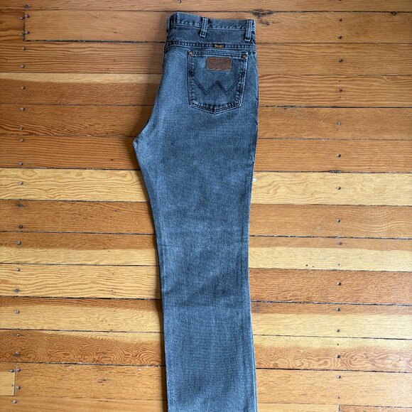 Wranglers Faded Black/Grey Wash Denim - Picture 4 of 7